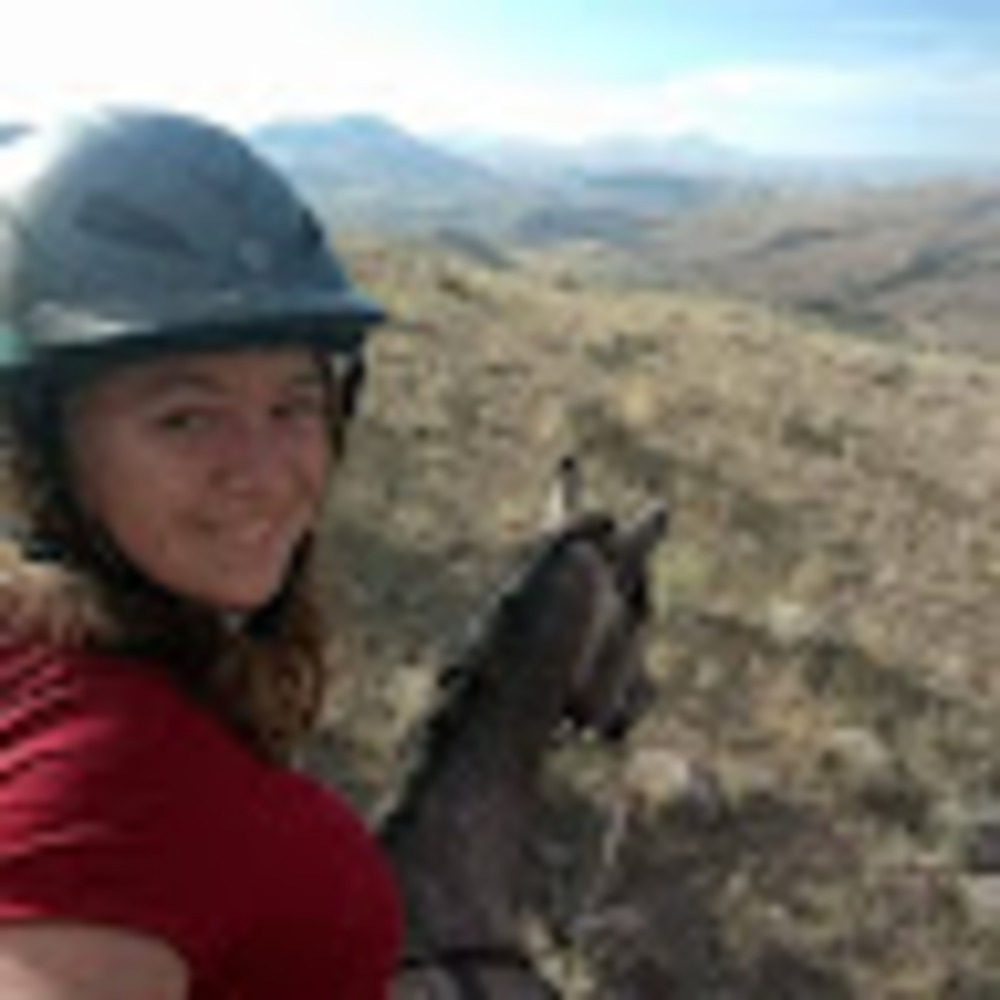 Meet your Posher, Courtney